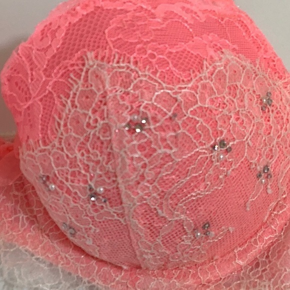 VS pearls and crystals dream angels lined Demi 32C - Picture 3 of 12